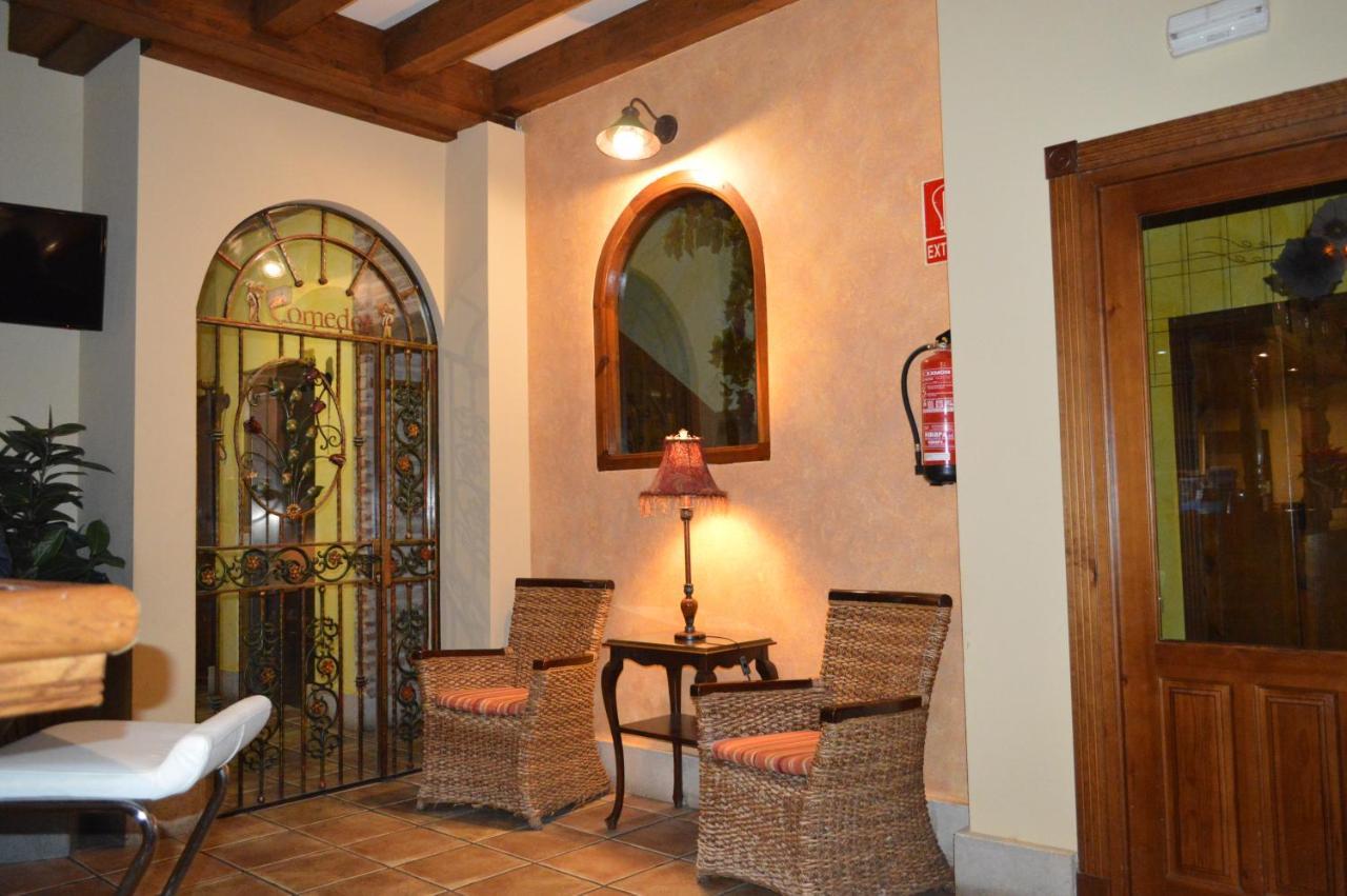 Hotel Rural El Marques Saldaña 外观 照片