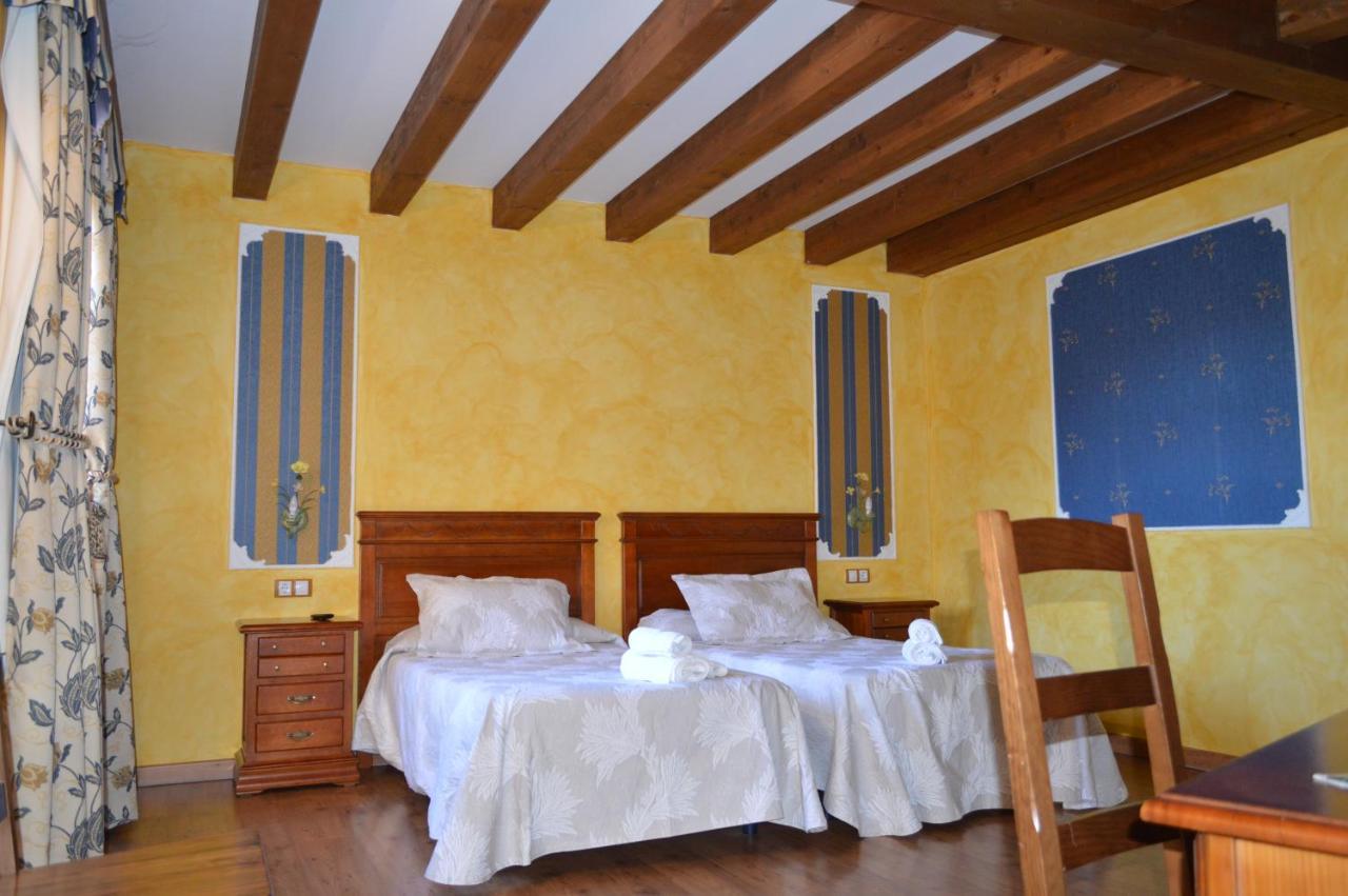Hotel Rural El Marques Saldaña 外观 照片