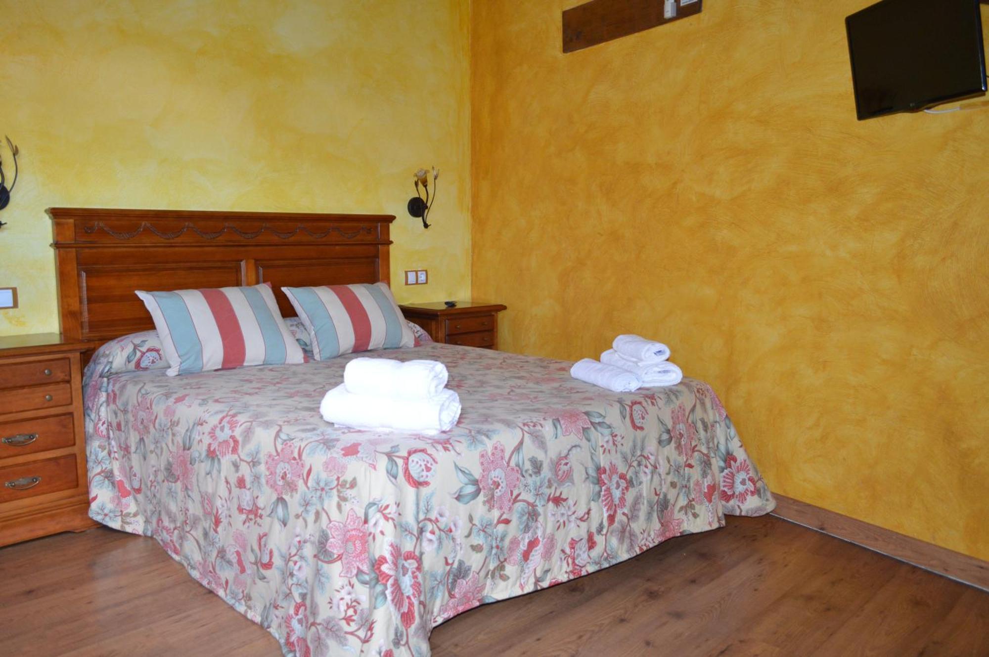 Hotel Rural El Marques Saldaña 外观 照片